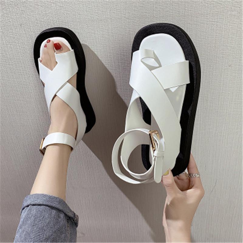 2020 Summer Women Luxury Sandals Wedge Buckle Cross Strappy Female Shoe Cross All-Match Cross-shoes White Black Red 35-401
2020 Summer Women Luxury Sandals Wedge Buckle Cross Strappy Female Shoe Cross All-Match Cross-shoes White Black Red 35-401