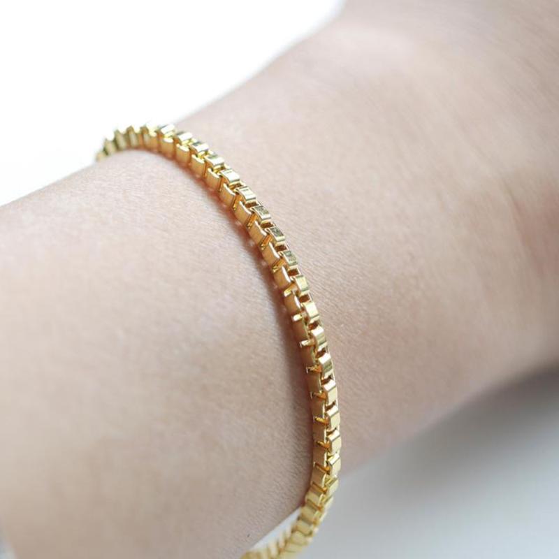 Bohemian ethnic style metal box chain bracelet 2021 fashion simple and simple jewelry gifts for girls
Bohemian ethnic style metal box chain bracelet 2021 fashion simple and simple jewelry gifts for girls