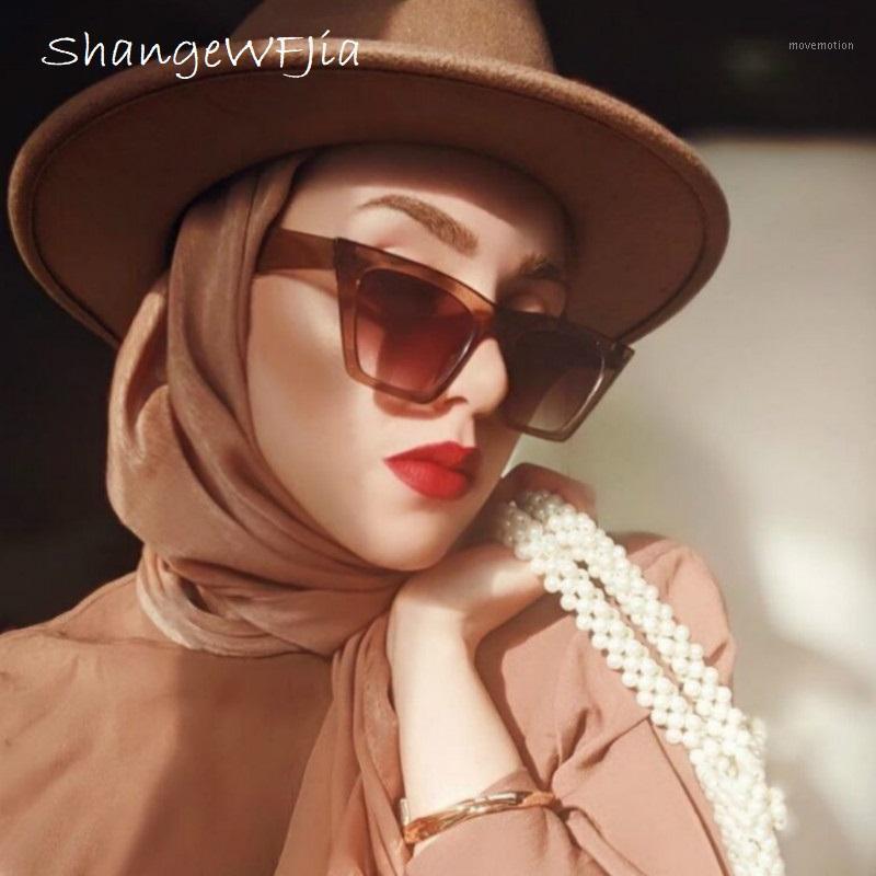 Fashion Women Sunglasses 2020 Brand Designer Women Grace Vintage Sun Glasses UV400 Big Frame Eyewear1
Fashion Women Sunglasses 2020 Brand Designer Women Grace Vintage Sun Glasses UV400 Big Frame Eyewear1