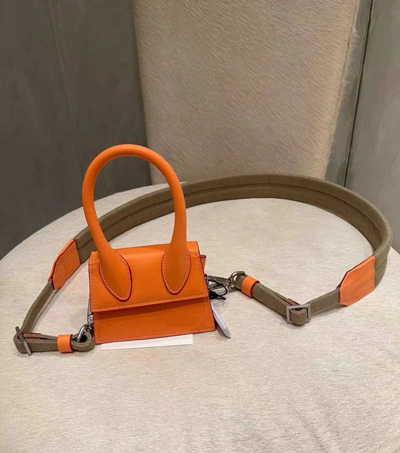 women Fashion shoulder bags High quality solid Leather handle 3 colors ladies evening bag mini purse size:12*9.5*5cm, Army green suede
women Fashion shoulder bags High quality solid Leather handle 3 colors ladies evening bag mini purse size:12*9.5*5cm, Army green suede