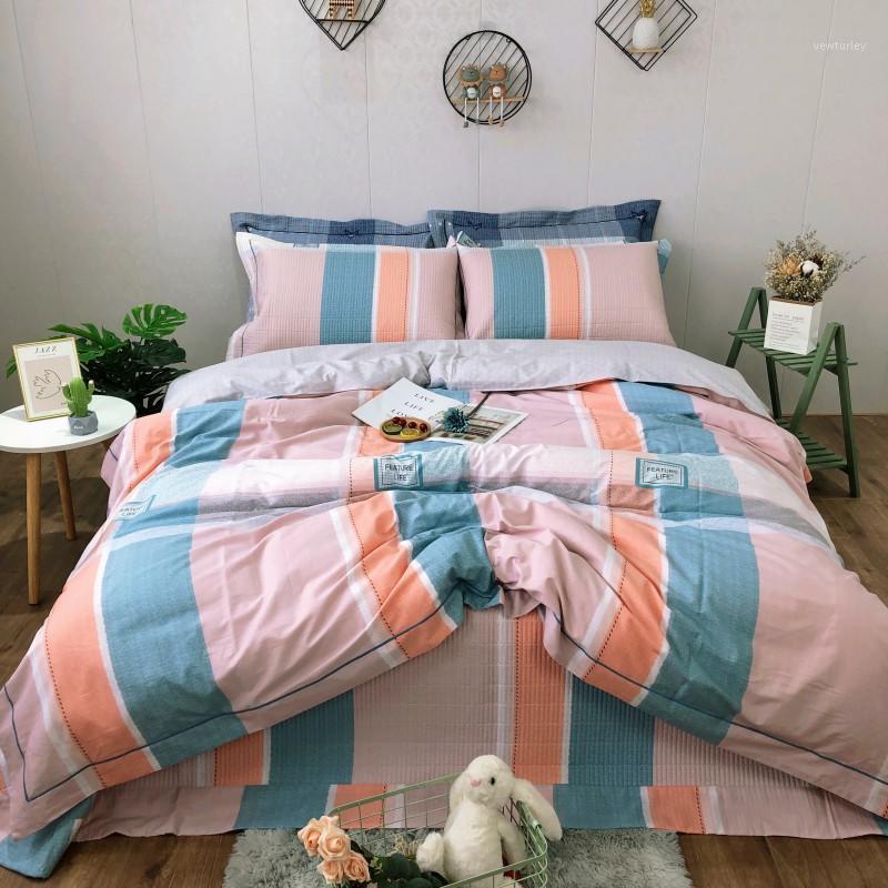 New product Bedding Set 60s Comforter Bedding Sets Long-staple cotton Pillowcases Queen /King Size Bed Bed Linen 4pcs1, Colour 2
New product Bedding Set 60s Comforter Bedding Sets Long-staple cotton Pillowcases Queen /King Size Bed Bed Linen 4pcs1, Colour 2