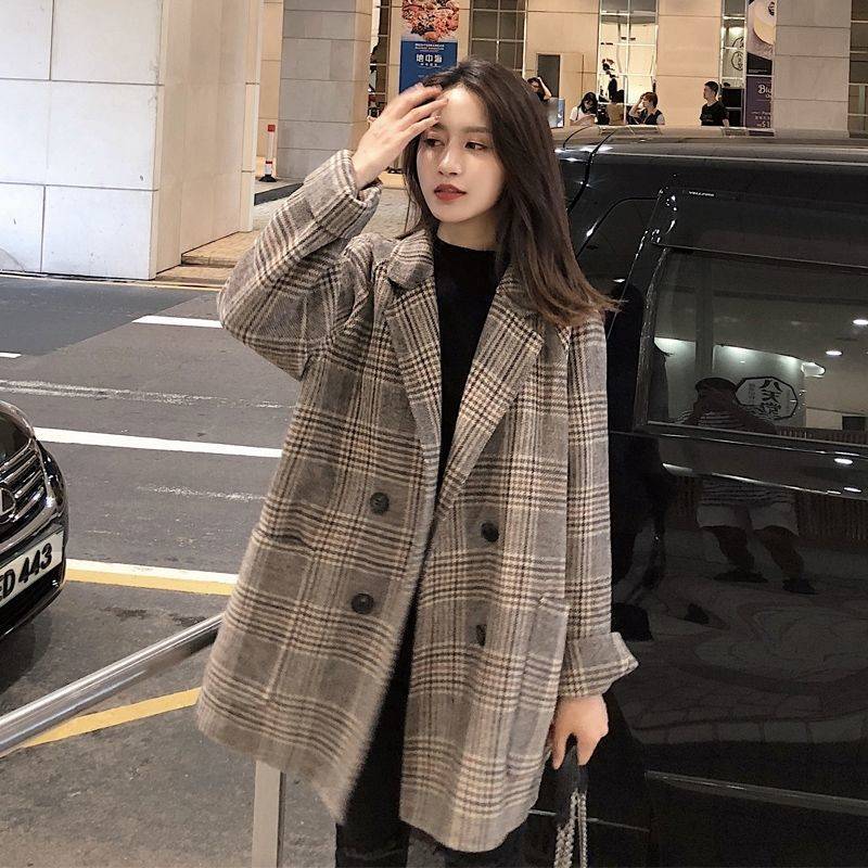 Women's Plaid Woolen Coat Autumn Winter Turn-down Collar Button Large Size Overcoat Warm Long Sleeve Outwear Female Jackets 201030