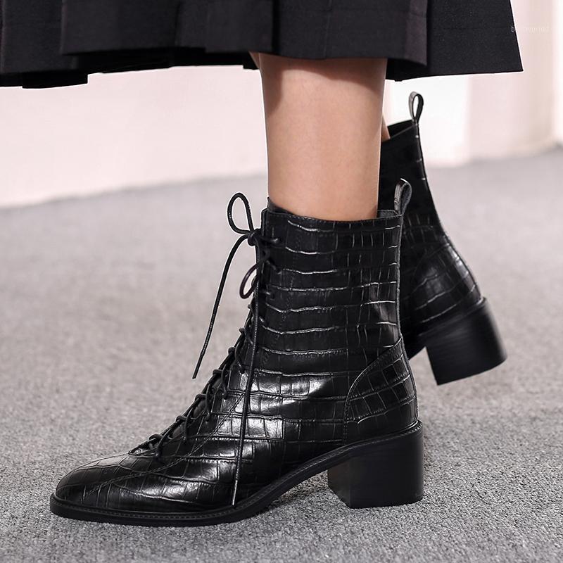 May niamh Ankle Boots Handmade Round Toe Lace up Autumn Boots Woman 5cm High Square Heels Shoes For Lady A0311, Black
May niamh Ankle Boots Handmade Round Toe Lace up Autumn Boots Woman 5cm High Square Heels Shoes For Lady A0311, Black