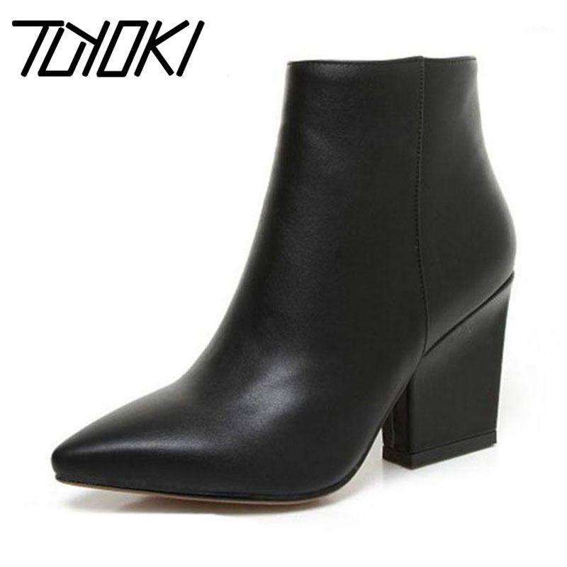 Tuyoki Autumn Solid Color Mature Black Ankle Boots Women Zipper Closure Pointed Toe High Heels Shoes Woman Large Size 32-431, Black cloth 1
Tuyoki Autumn Solid Color Mature Black Ankle Boots Women Zipper Closure Pointed Toe High Heels Shoes Woman Large Size 32-431, Black cloth 1