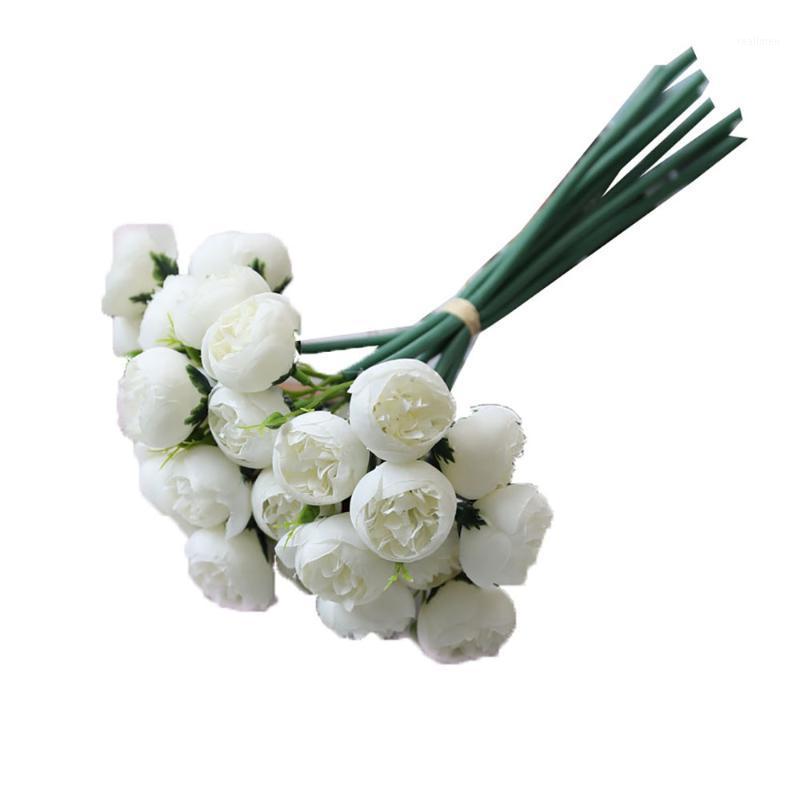 1 Artificial Rose Silk Flower Bouquet Wedding Party Accessoy Desk Home Decoration Photography Arrangement Simulate Flower1, Beige
1 Artificial Rose Silk Flower Bouquet Wedding Party Accessoy Desk Home Decoration Photography Arrangement Simulate Flower1, Beige