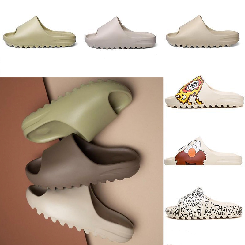 Men Women Cool slippers ShoesSlides triple black Bone Earth Brown Desert Sand Slide Resin Sandals Graffiti Rubber Flip Flops size 35-45, Bone white
Men Women Cool slippers ShoesSlides triple black Bone Earth Brown Desert Sand Slide Resin Sandals Graffiti Rubber Flip Flops size 35-45, Bone white