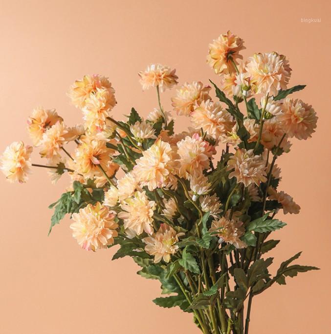Imitation Daisy single artificial flower bouquet decorative flower living room decoration indoor dining table home decoration1, As pic
Imitation Daisy single artificial flower bouquet decorative flower living room decoration indoor dining table home decoration1, As pic