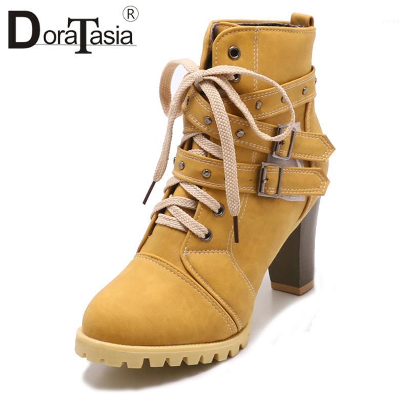DORATASIA Retro Girl Solid Round Toe shoelace High Heels Winter Boots Fashion Boots Women Buckle Platform Shoes Woman1, Red
DORATASIA Retro Girl Solid Round Toe shoelace High Heels Winter Boots Fashion Boots Women Buckle Platform Shoes Woman1, Red