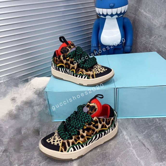 2022 Luxury Brand Sneakers Shoes Designer Sneaker Floral Brocade Genuine Leather Men Women Shoe, 04
2022 Luxury Brand Sneakers Shoes Designer Sneaker Floral Brocade Genuine Leather Men Women Shoe, 04