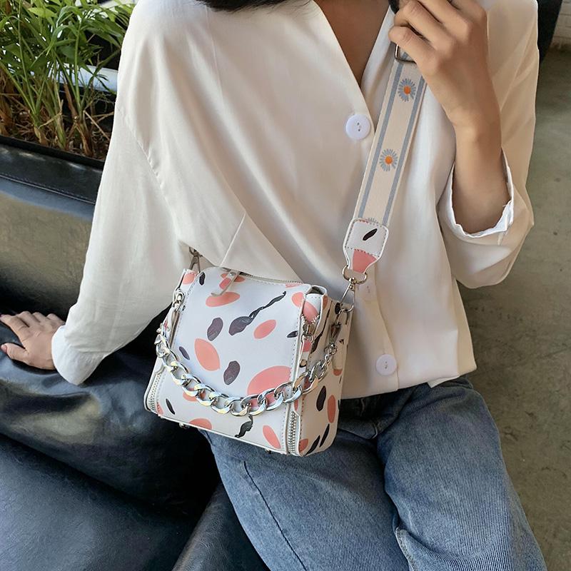 2021 Brand Lady Fashion PU Leather Printing Small Crossbody Bags For Women Shoulder Handbags Travel Cross Body Bag, Sky blue
2021 Brand Lady Fashion PU Leather Printing Small Crossbody Bags For Women Shoulder Handbags Travel Cross Body Bag, Sky blue
