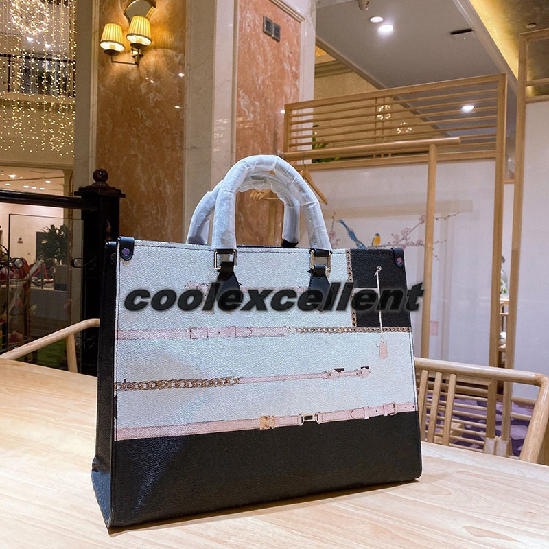 New Fashion Onthegoss Womens Retro Handbag Classic Pattern Genuine Leather Material High Quality Ladies Shoulder Bag
New Fashion Onthegoss Womens Retro Handbag Classic Pattern Genuine Leather Material High Quality Ladies Shoulder Bag