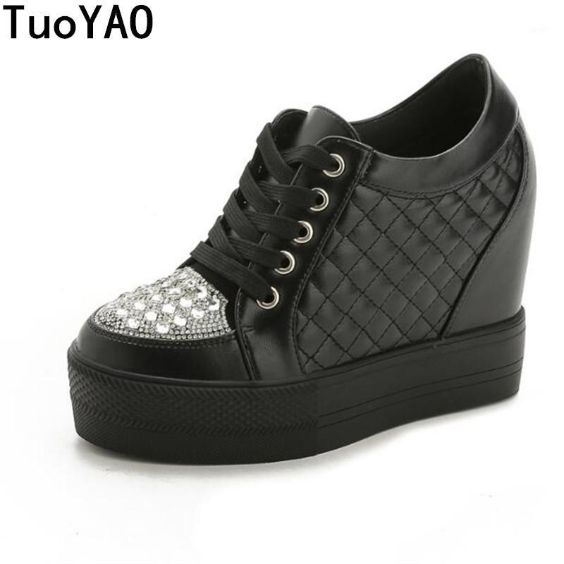 Women Boots Height Increased 11CM Ankle Shoes Hollow Out Women Casual Solid White Black Boots Waterproof Thick bottom Shoes New1
Women Boots Height Increased 11CM Ankle Shoes Hollow Out Women Casual Solid White Black Boots Waterproof Thick bottom Shoes New1