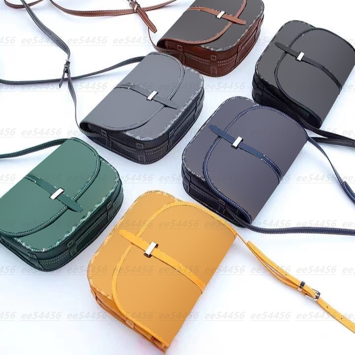 Top quality Luxurys Designers postman Bags Wallets card holder fashion Cross Body totes cards coins men Genuine leather Shoulder Bags purse women Holders hangbag, Box
Top quality Luxurys Designers postman Bags Wallets card holder fashion Cross Body totes cards coins men Genuine leather Shoulder Bags purse women Holders hangbag, Box