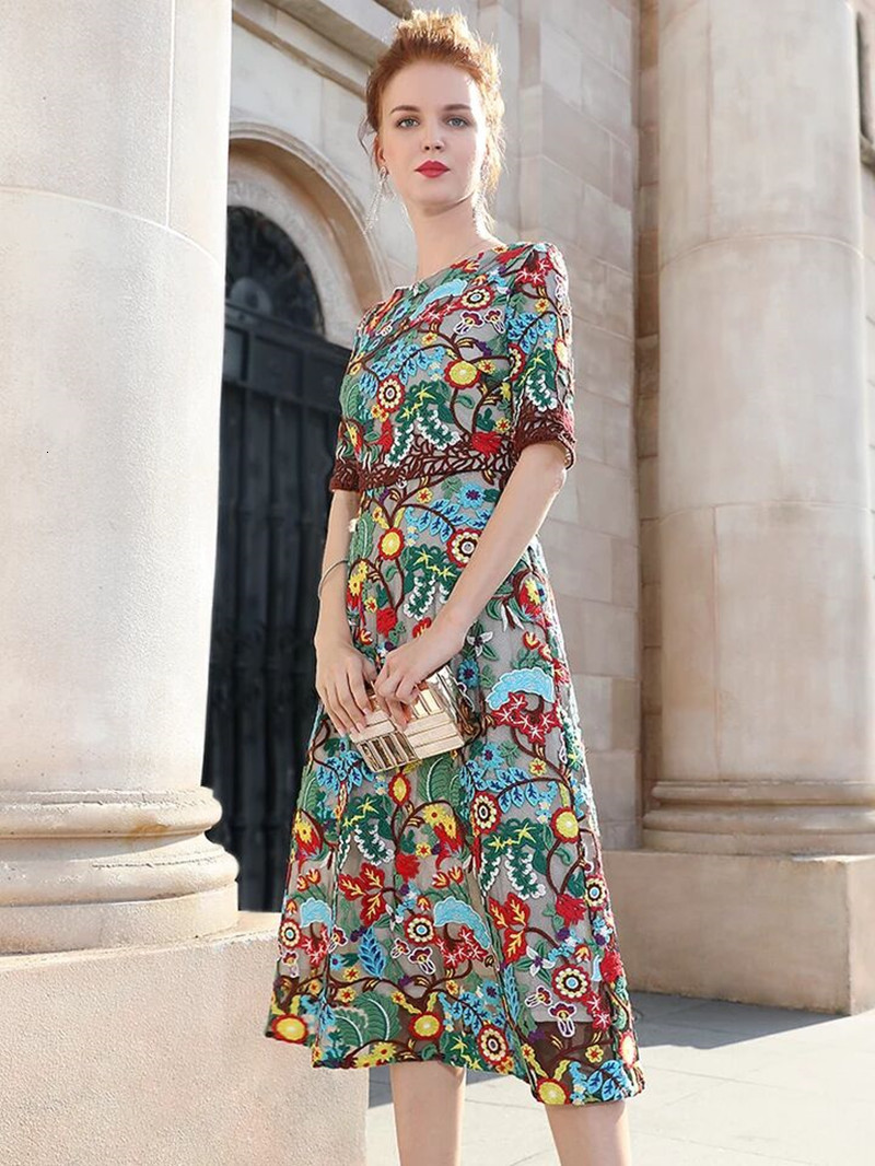 2021 New York City Robe Soiree High Quality Style Half Neck Evening Dressed As Party Women FN68, Same as images
2021 New York City Robe Soiree High Quality Style Half Neck Evening Dressed As Party Women FN68, Same as images