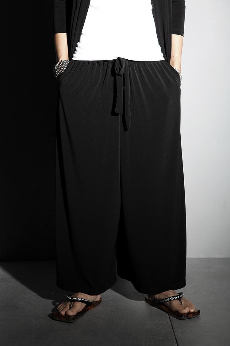 Korean summer new style loose and comfortable lace up wide leg pants skirt pants skirt Casual thin personality 5.0, Black
Korean summer new style loose and comfortable lace up wide leg pants skirt pants skirt Casual thin personality 5.0, Black