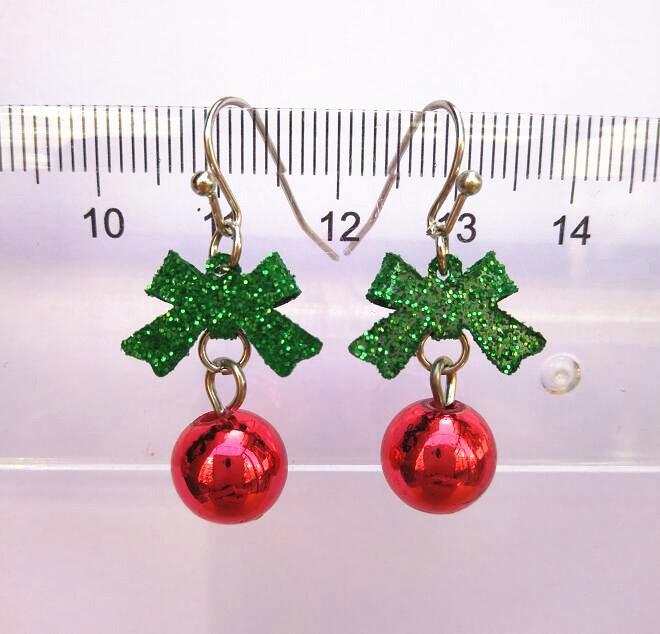 Hot Sale Christmas Glitter Bow Red Bead Earrings Sweet Beautiful Holiday Gift Fashion Earrings1
Hot Sale Christmas Glitter Bow Red Bead Earrings Sweet Beautiful Holiday Gift Fashion Earrings1