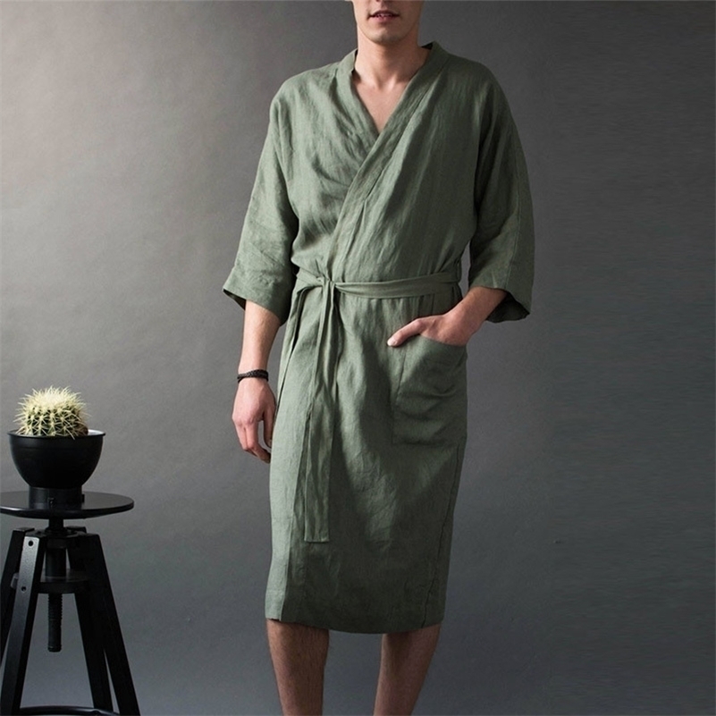 Linen Men's V-neck Long Solid Pajamas Robes Wrist Sleeve Simple Lace Up Male Robe Vintage Men Bathrobe Homme Nightgown 201111, Beige
Linen Men's V-neck Long Solid Pajamas Robes Wrist Sleeve Simple Lace Up Male Robe Vintage Men Bathrobe Homme Nightgown 201111, Beige