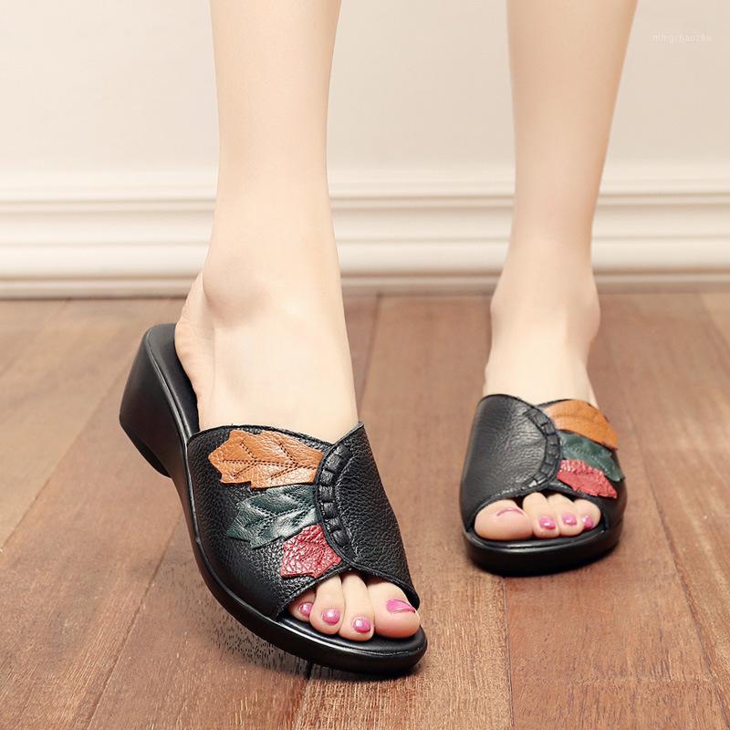 Women Slippers Shoes Genuine Leather Casual Slides Women Summer Shoes Retro Solid Mother Wedges Flip Flops1, Black
Women Slippers Shoes Genuine Leather Casual Slides Women Summer Shoes Retro Solid Mother Wedges Flip Flops1, Black