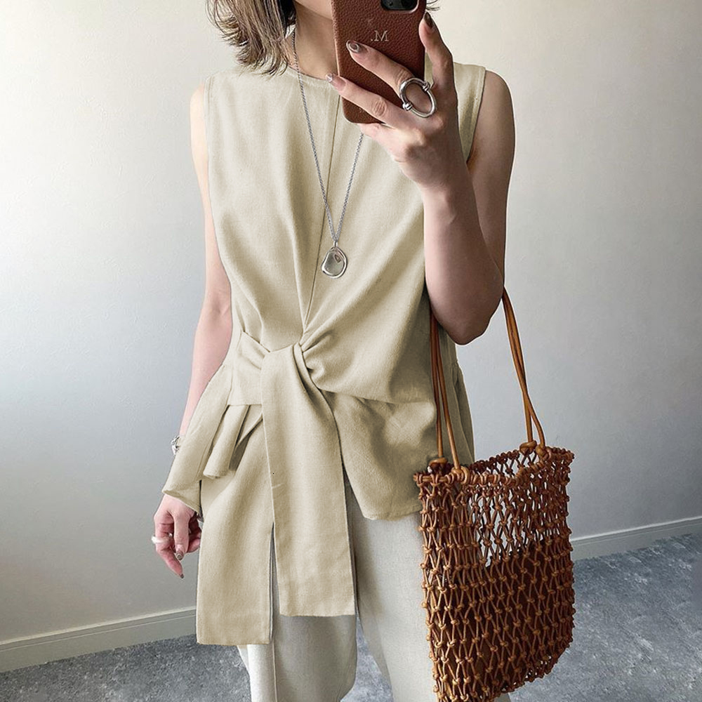 2021 New Summer Blouse Korean Japan Minimalist Sleeveless Front Tie Tops for Women Office Lady Work Wear Blouses 7AR2, Beige
2021 New Summer Blouse Korean Japan Minimalist Sleeveless Front Tie Tops for Women Office Lady Work Wear Blouses 7AR2, Beige