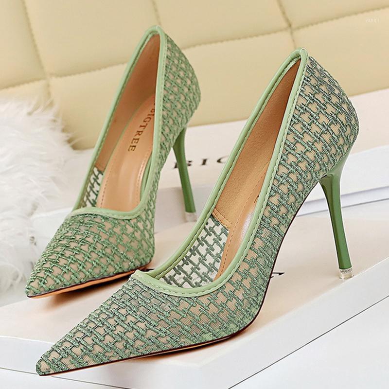 Fashion Women Air Mesh Pumps Wedding Shoes Green Yellow Pink 9.5cm High Heels Sexy Pointed Toe Lace Stiletto Heels Party Shoes1, Black
Fashion Women Air Mesh Pumps Wedding Shoes Green Yellow Pink 9.5cm High Heels Sexy Pointed Toe Lace Stiletto Heels Party Shoes1, Black