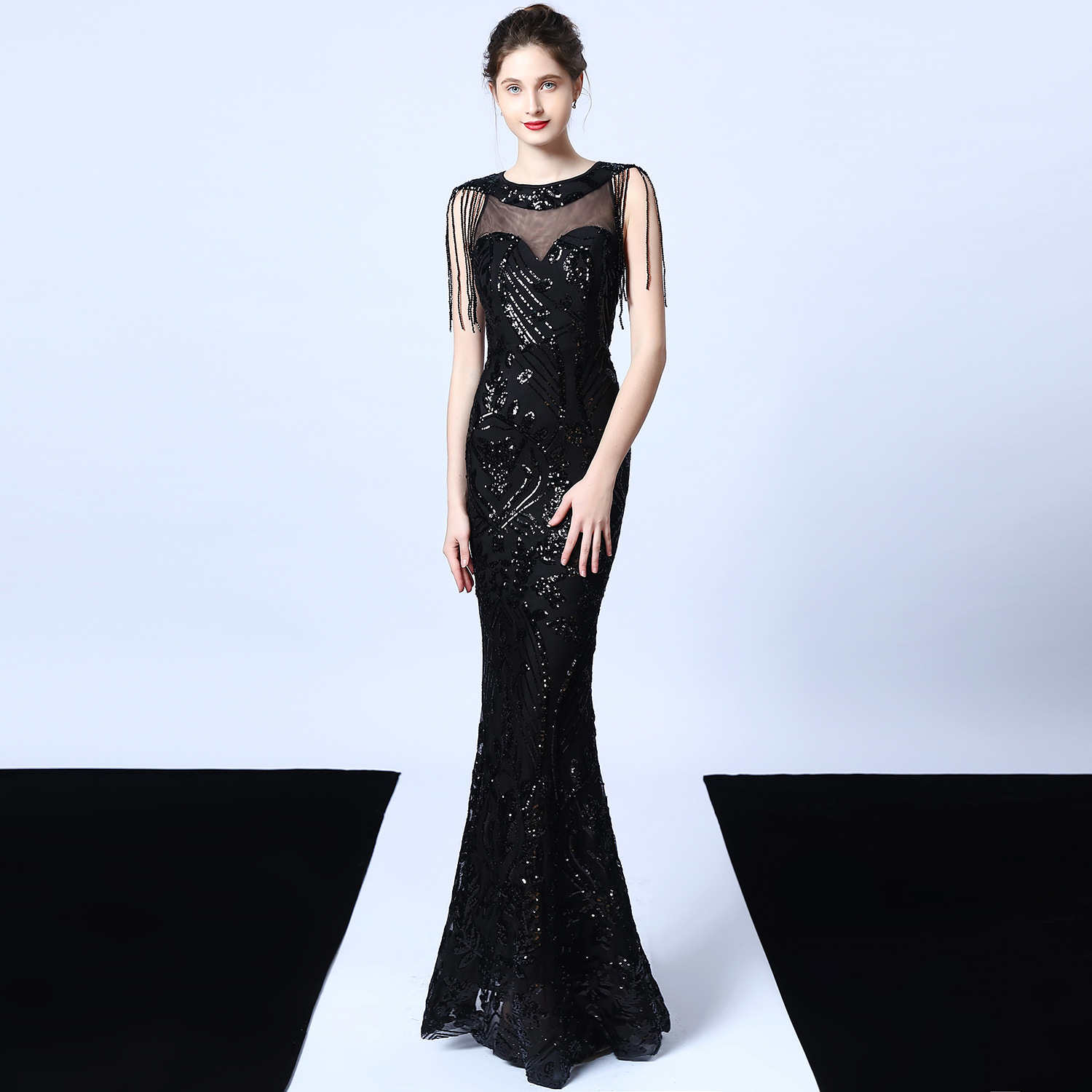 Sparkly Emerald Green Evening Dresses Sequins Applique Tassel Mermaid Fishtail Prom Reception Gowns robe vert émeraude
