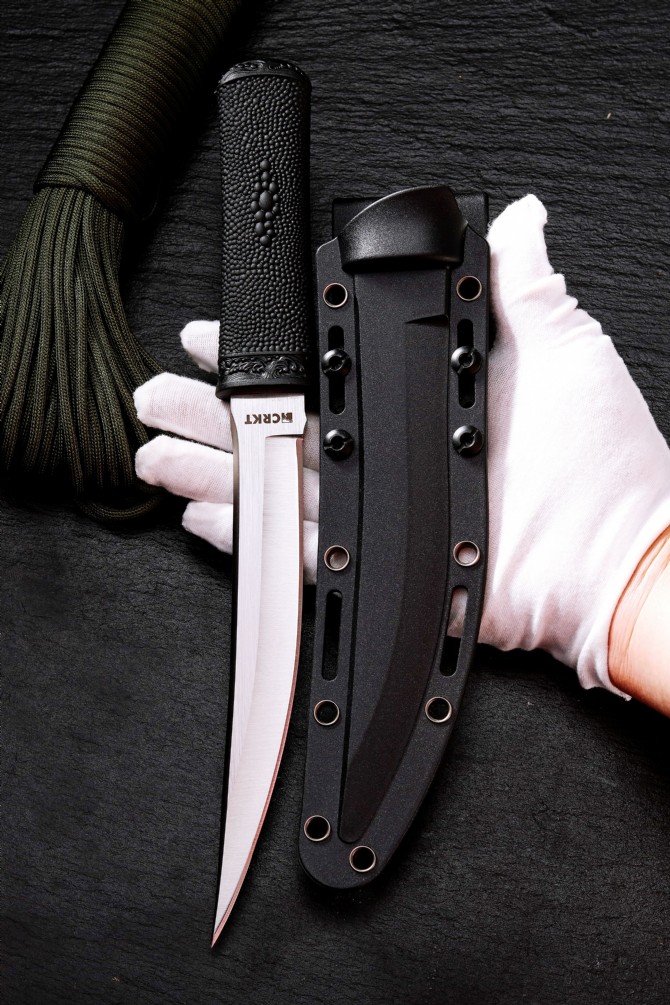 Columbia Crkt 2907k Hissatsu black must kill Tactical straight knife 9cr18mov blade Non slip surface rubber Karton Camping Tactical Combat
Columbia Crkt 2907k Hissatsu black must kill Tactical straight knife 9cr18mov blade Non slip surface rubber Karton Camping Tactical Combat