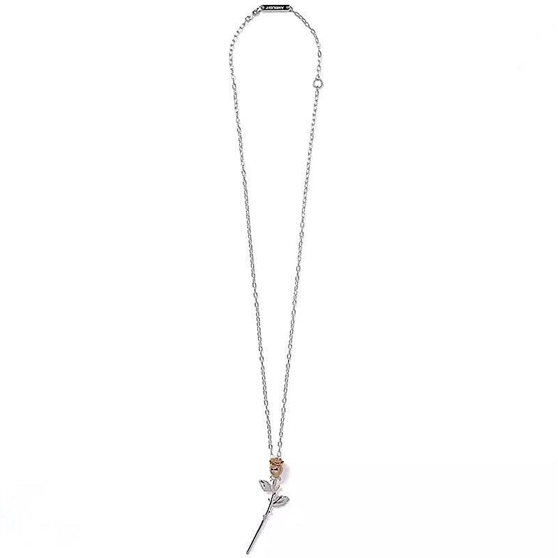 Pink Necklace Rosette Flowing Nightgown Simple Hip Hop Charm 925 Silver Jewelry for Couples Present Mozx
Pink Necklace Rosette Flowing Nightgown Simple Hip Hop Charm 925 Silver Jewelry for Couples Present Mozx