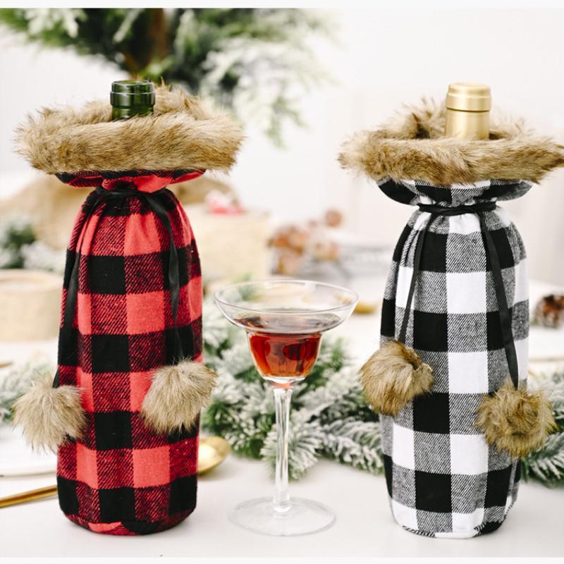 New Christmas Pompom Plaid Wine Bottle Cover Creative New Red and Black Wine Bottle Bag Cover Home Decoration1
New Christmas Pompom Plaid Wine Bottle Cover Creative New Red and Black Wine Bottle Bag Cover Home Decoration1