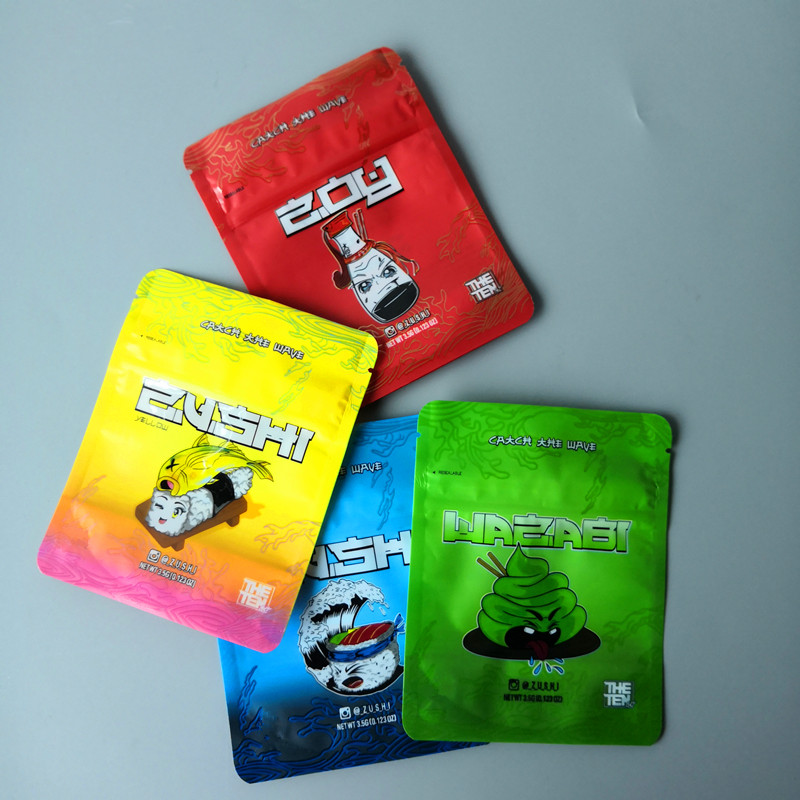 Newest zushi Mylar Flavor Bag Herb Packing Flower Zipper Bag Dry Tobacco Retail 3.5g Packaging Child Proof Function
Newest zushi Mylar Flavor Bag Herb Packing Flower Zipper Bag Dry Tobacco Retail 3.5g Packaging Child Proof Function