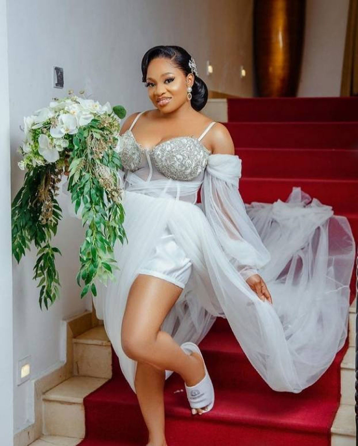 Fabulous Plus Size Wedding Dresses Spaghetti Straps Beaded Bridal Gowns Long Sleeves Appliqued A Line Sid Split Sweep Train Vestido De Novia 407