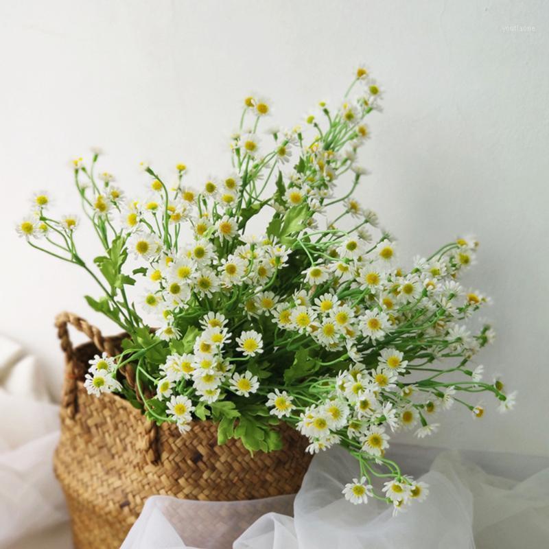 5Pcs Artificial Daisy Bouquet Plastic Marguerite Flower for Home Wedding Chrysanthemum Bunch Plastic Mum Flower1, Assorted color
5Pcs Artificial Daisy Bouquet Plastic Marguerite Flower for Home Wedding Chrysanthemum Bunch Plastic Mum Flower1, Assorted color