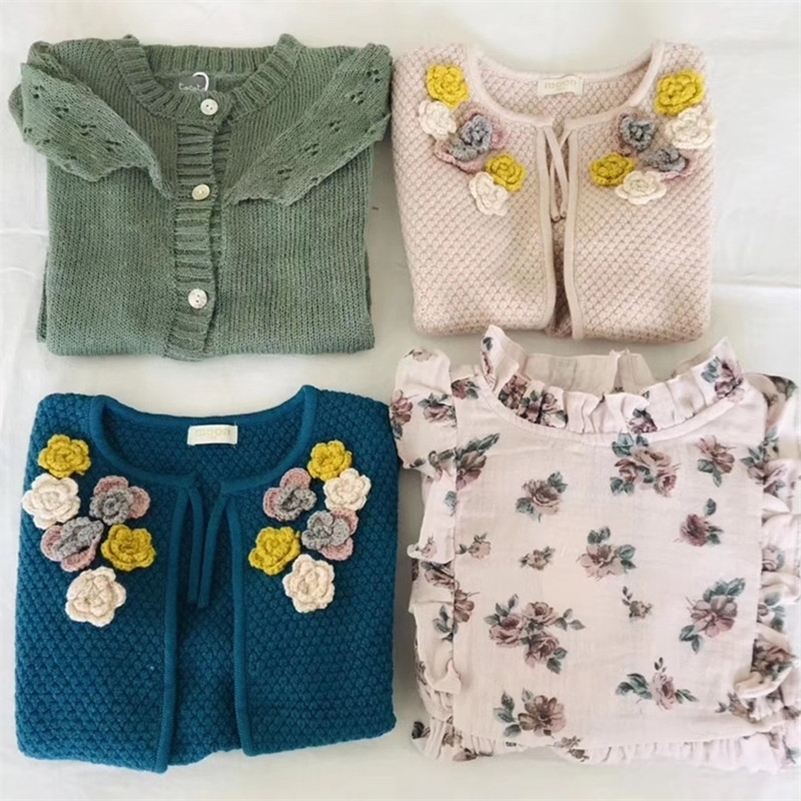 Luxury Boutique Toddler Girls Knit Vest With Flower Baby Girl Beautiful Winter Fall Cardigan Brand Kids Crochet Vest Tops 201106, Beige
Luxury Boutique Toddler Girls Knit Vest With Flower Baby Girl Beautiful Winter Fall Cardigan Brand Kids Crochet Vest Tops 201106, Beige