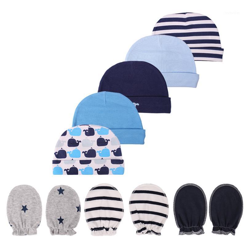 Newborn Baby Cute gloves Anti-scratching 0-6Months cotton Top quality baby hats and mittens Keep Warm Accessories suit1, Silver
Newborn Baby Cute gloves Anti-scratching 0-6Months cotton Top quality baby hats and mittens Keep Warm Accessories suit1, Silver