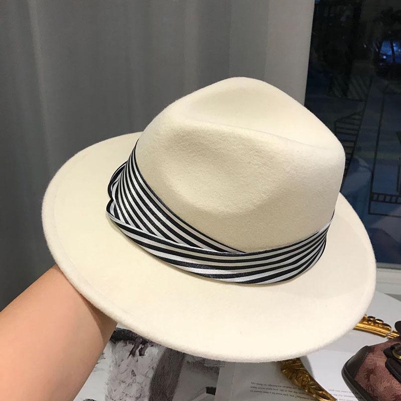 Stingy Brim Hats 202109-may39167 British Style Autumn Winter Wool Striped Ribbon Lady Fedoras Cap Men Women Leisure Panama Jazz Hat, Milk white
Stingy Brim Hats 202109-may39167 British Style Autumn Winter Wool Striped Ribbon Lady Fedoras Cap Men Women Leisure Panama Jazz Hat, Milk white