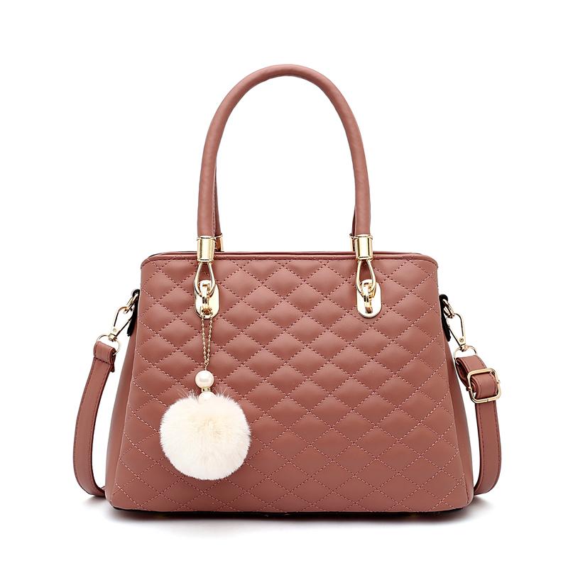 Fashion Casual PU Leather Women's Handbags Luxury Designer Solid Lingge Messenger One Shoulder Bag New Bags For Women 2021, Black
Fashion Casual PU Leather Women's Handbags Luxury Designer Solid Lingge Messenger One Shoulder Bag New Bags For Women 2021, Black