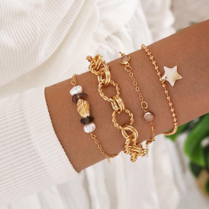 4 Pcs/Set Rhinestone Star Charm Bracelets for Women Gold Color Imitation Pearl Conch Bracelet Female Hand Chains Set New
4 Pcs/Set Rhinestone Star Charm Bracelets for Women Gold Color Imitation Pearl Conch Bracelet Female Hand Chains Set New