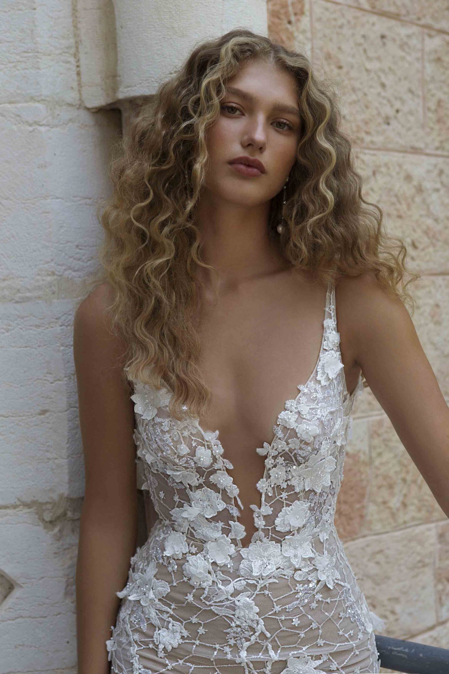 berta mermaid wedding dresses plus size lace appliqued deep v neck bridal gowns backless sexy wedding dress robes de marie