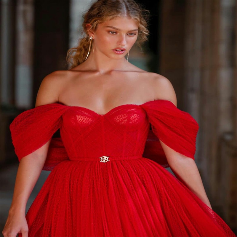 Red Dot Evening Dresses Fashion Design Off Shoulder A Line Prom Dresses Custom Made Sweep Train Soft Tulle Formal Party Gown