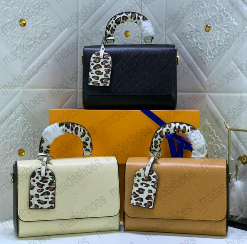 Leopard Twist MM Chain Shoulder Bag Womens Luxurys Business Flap Designer Cross Body Twist V Lock Shopping Handbag Message Bags
Leopard Twist MM Chain Shoulder Bag Womens Luxurys Business Flap Designer Cross Body Twist V Lock Shopping Handbag Message Bags