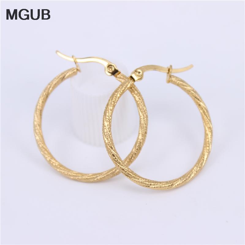 Hot Sale Multiple sizes Gold Color classic Stainless steel jewelry simple Party Hoop Earrings for Women LH770
Hot Sale Multiple sizes Gold Color classic Stainless steel jewelry simple Party Hoop Earrings for Women LH770