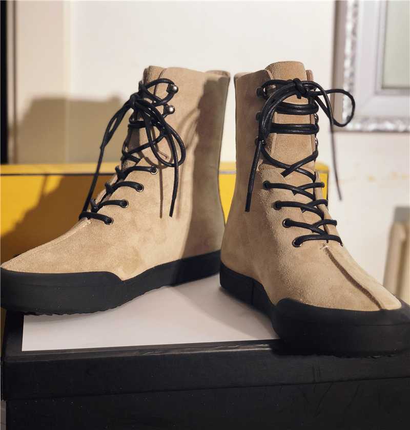 2020 Cow Suede Women Boots Platform Woman Flats Front Lace Up Women Shoes Round Toe Short Booties Hot Bota Feminina, As pic
2020 Cow Suede Women Boots Platform Woman Flats Front Lace Up Women Shoes Round Toe Short Booties Hot Bota Feminina, As pic