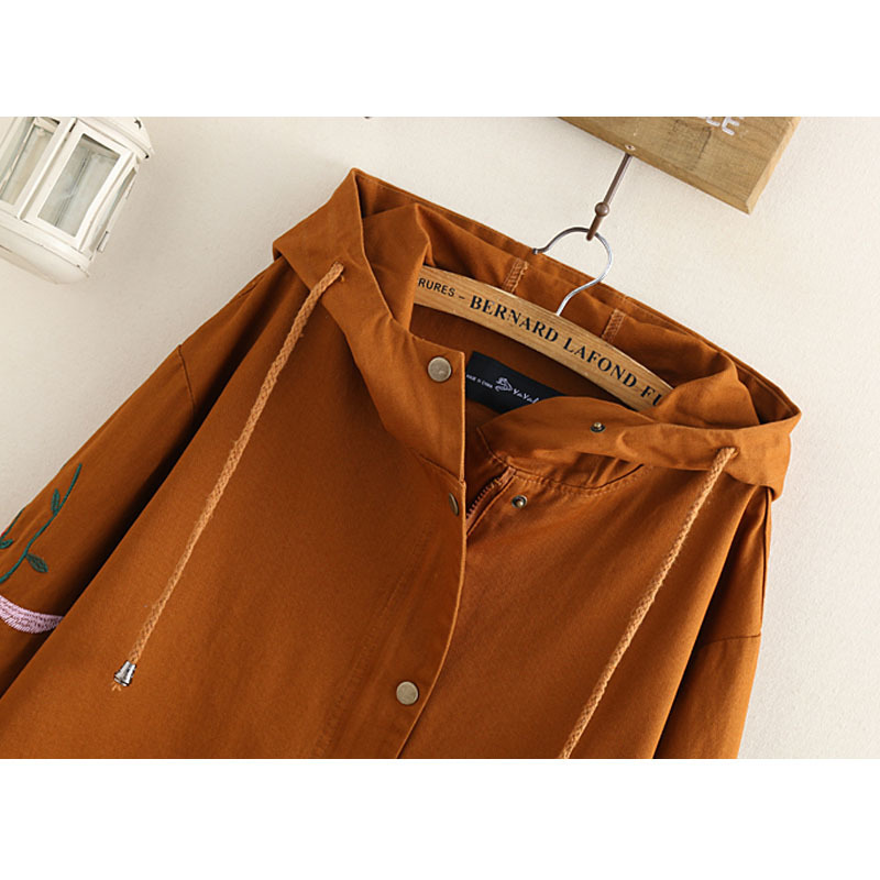 Plus Size Women Trench Coat 2019 Spring Loose Hooded Pocket Zipper SevenPoint Sleeve Embroidered Windbreaker Female Outerwear T200810
