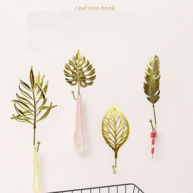 Nordic Gold Leaf-shaped Hook Wallet Hanger Creative Coat Rack Wall Hanging Keychain Non-hole Home Wall Hanging Decoration
Nordic Gold Leaf-shaped Hook Wallet Hanger Creative Coat Rack Wall Hanging Keychain Non-hole Home Wall Hanging Decoration