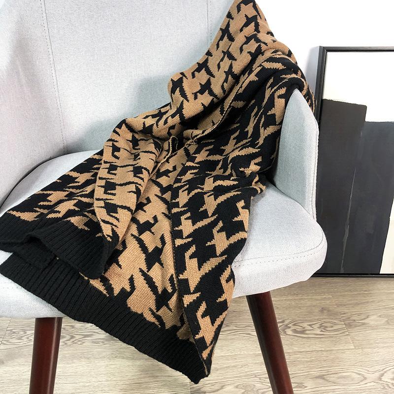 Woman Plaided knitted Scarf for 2020 Autumn Winter Korean Harajuku Kpop Female Fashion Soft Warm Thick
Woman Plaided knitted Scarf for 2020 Autumn Winter Korean Harajuku Kpop Female Fashion Soft Warm Thick