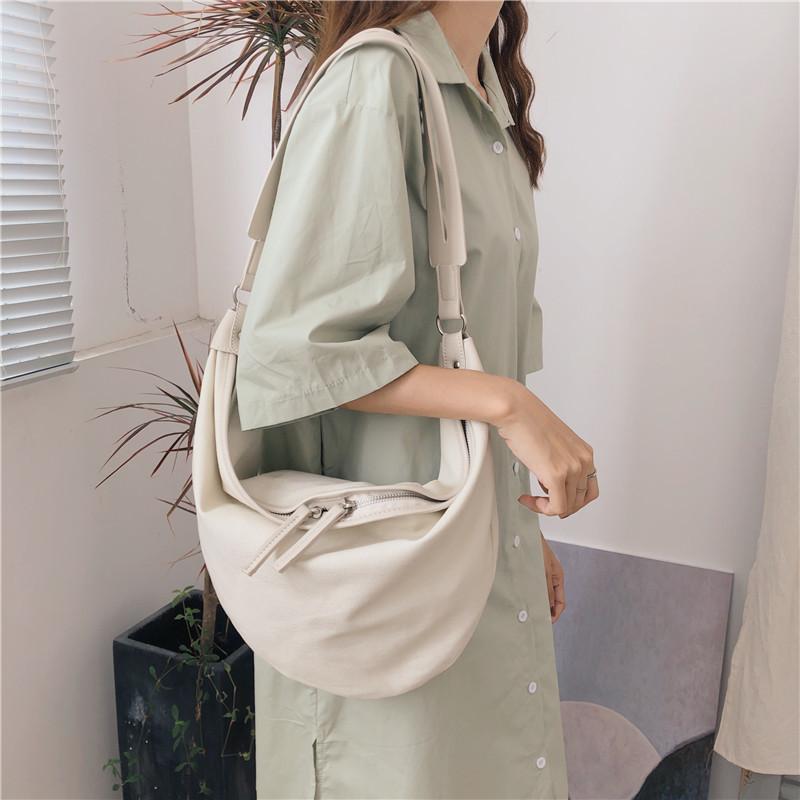 Casual Canvas Crossbody Dumplings Bags For Women 2021 Designer Shoulder Messenger Bag Female Handbags, Black
Casual Canvas Crossbody Dumplings Bags For Women 2021 Designer Shoulder Messenger Bag Female Handbags, Black