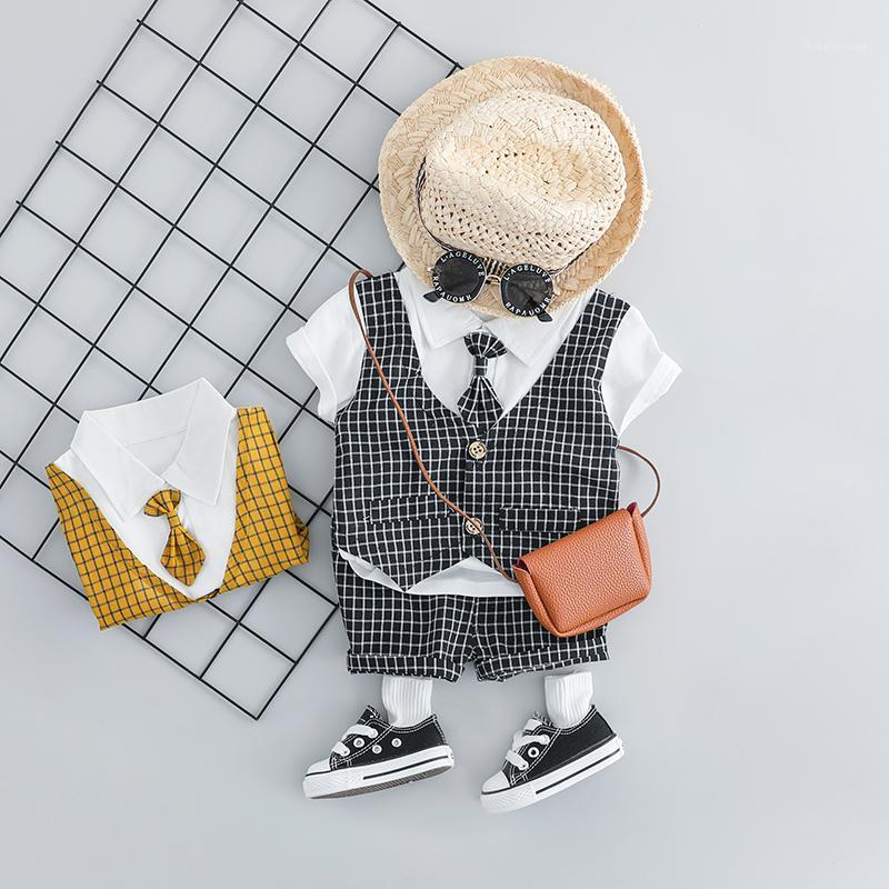 HYLKIDHUOSE 2020 Summer Toddler Infant Clothing Sets Baby Boys Clothes Suits Plaid Vest Shirt Shorts Kids Children Costume1, Black
HYLKIDHUOSE 2020 Summer Toddler Infant Clothing Sets Baby Boys Clothes Suits Plaid Vest Shirt Shorts Kids Children Costume1, Black