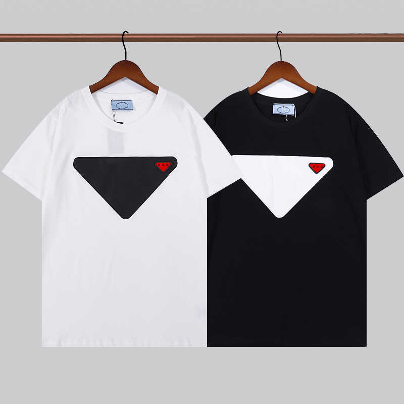 Mens Designers T-shirt Summer Cotton Breathable T Shirts Short sleeve High Quality Solid Casual Tees Luxury Letters printed Fashion Top, Black
Mens Designers T-shirt Summer Cotton Breathable T Shirts Short sleeve High Quality Solid Casual Tees Luxury Letters printed Fashion Top, Black