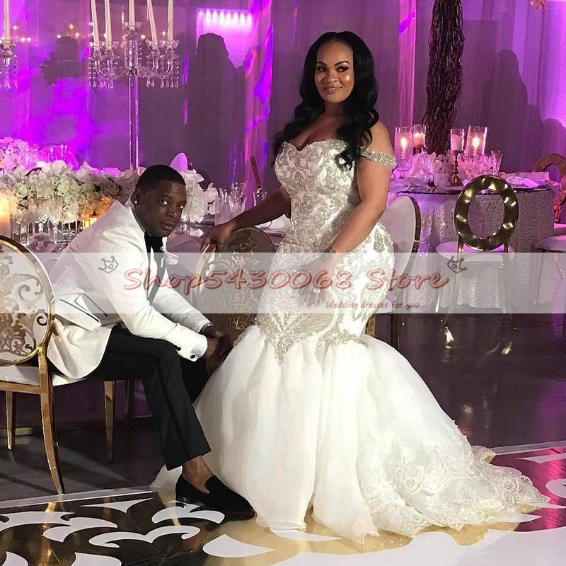 2021 New Plus Size Off the Shoulder Mermaid Dresses Curled Bling Sequins Without Tulle Wedding Dress OLFE, Champagne
2021 New Plus Size Off the Shoulder Mermaid Dresses Curled Bling Sequins Without Tulle Wedding Dress OLFE, Champagne