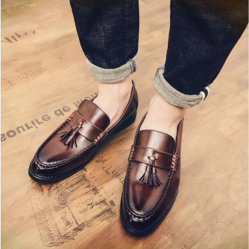 2020 New Hot Sale Men Flat Black Formal Shoe slip on Leather shoes Men Dress Loafer Driving Lazy Shoes A53-07
2020 New Hot Sale Men Flat Black Formal Shoe slip on Leather shoes Men Dress Loafer Driving Lazy Shoes A53-07