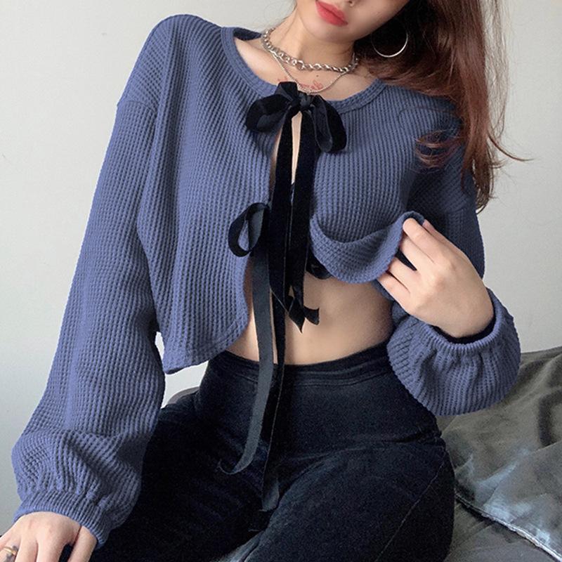 Hipster Womne Big Lace-up Cardigan Knit Blouse 2021 Autumn Sexy Lady Loose Street O Neck Lantern Long Sleeve Blue Kintted Top
Hipster Womne Big Lace-up Cardigan Knit Blouse 2021 Autumn Sexy Lady Loose Street O Neck Lantern Long Sleeve Blue Kintted Top